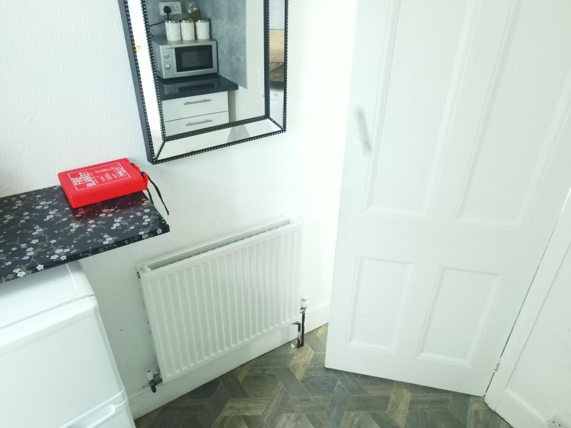 Service Accommodation 2 Bed Room Apartment In Newport South Wales Near Celtic Manor Icc Wales Zewnętrze zdjęcie