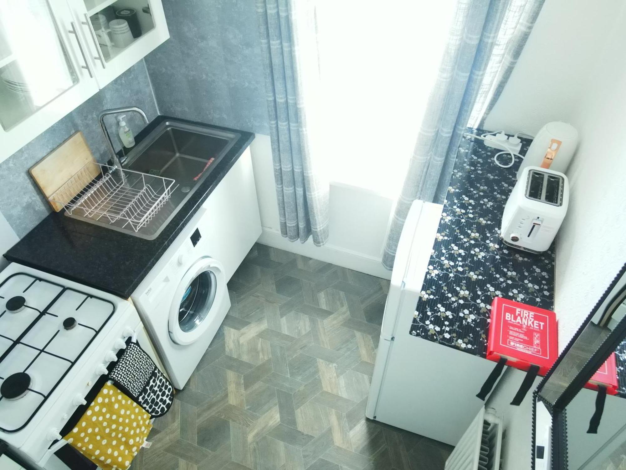 Service Accommodation 2 Bed Room Apartment In Newport South Wales Near Celtic Manor Icc Wales Zewnętrze zdjęcie