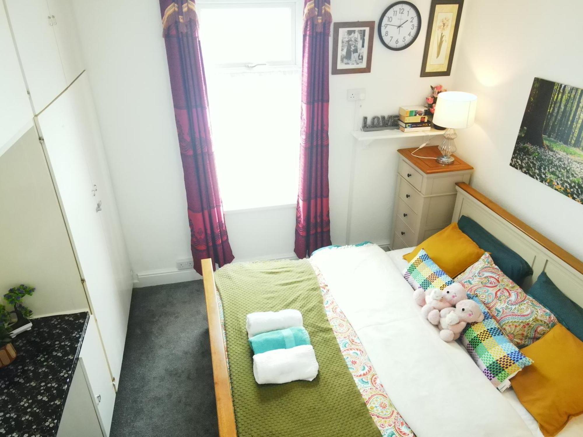Service Accommodation 2 Bed Room Apartment In Newport South Wales Near Celtic Manor Icc Wales Zewnętrze zdjęcie