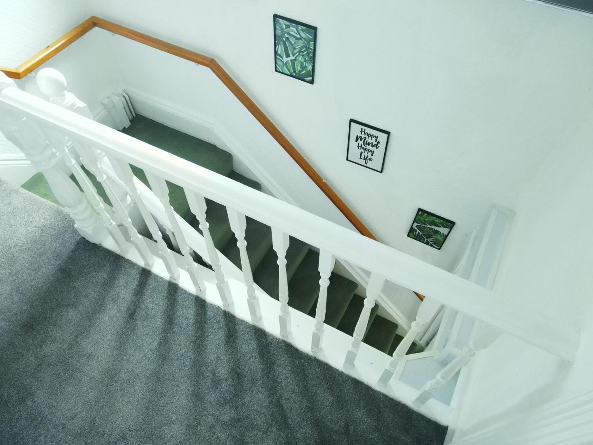 Service Accommodation 2 Bed Room Apartment In Newport South Wales Near Celtic Manor Icc Wales Zewnętrze zdjęcie